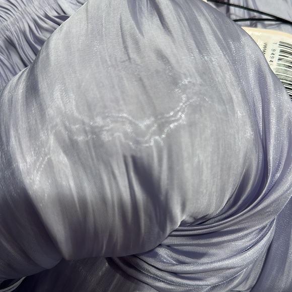 Cinq A Sept Phyllis Gathered Blouse - Picture 15 of 15